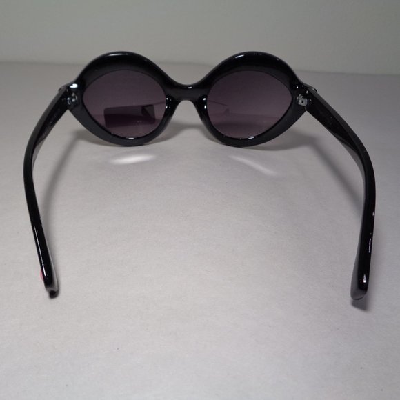 Betsey Johnson CECILIA New Women\'s Sunglasses main image 10